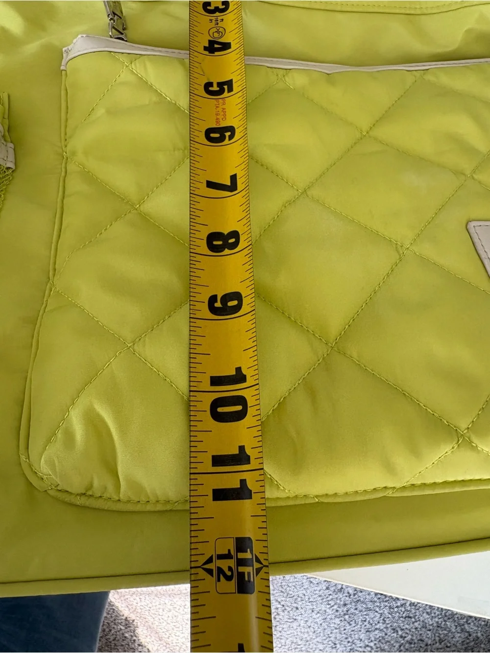 Steve Madden Bright yellow full Zip Tote or travel bag